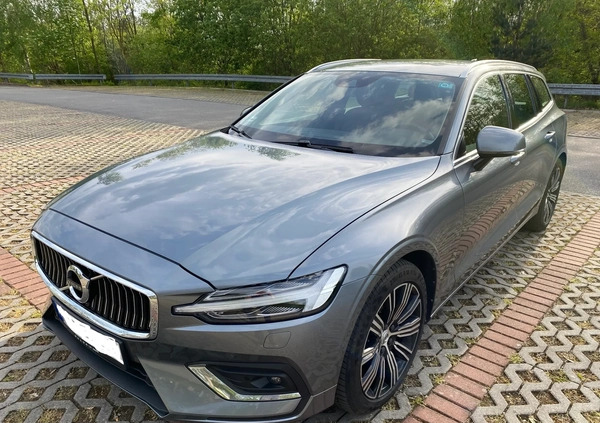 Volvo V60 cena 123000 przebieg: 80700, rok produkcji 2019 z Mikstat małe 46
